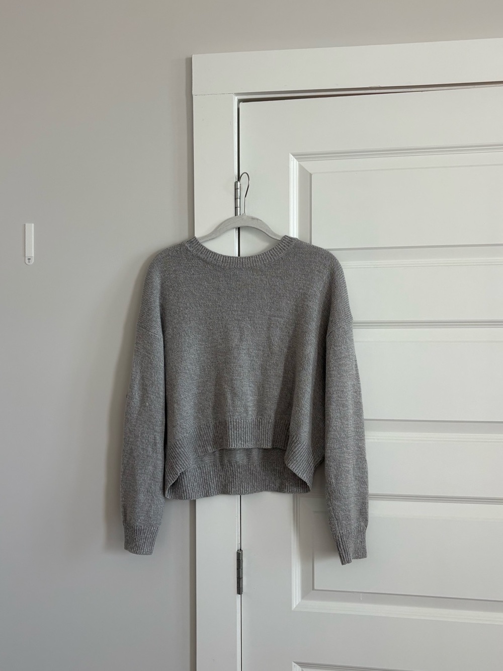 H&M Light Gray Women's Crew Neck Sweater